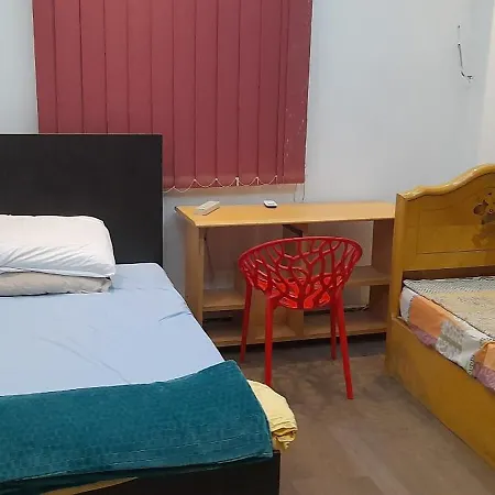 Rooms, Shared Apartment With A Separate Private Entrance In Nasr City,Cairo,Egypt Near The New Malaysian Students Building, The Abana, Al-Fajr Institute For Teaching Languages 15 Min From Cairo International Airport, 25 Min Downtown And 40 Min To Pyr Exterior photo