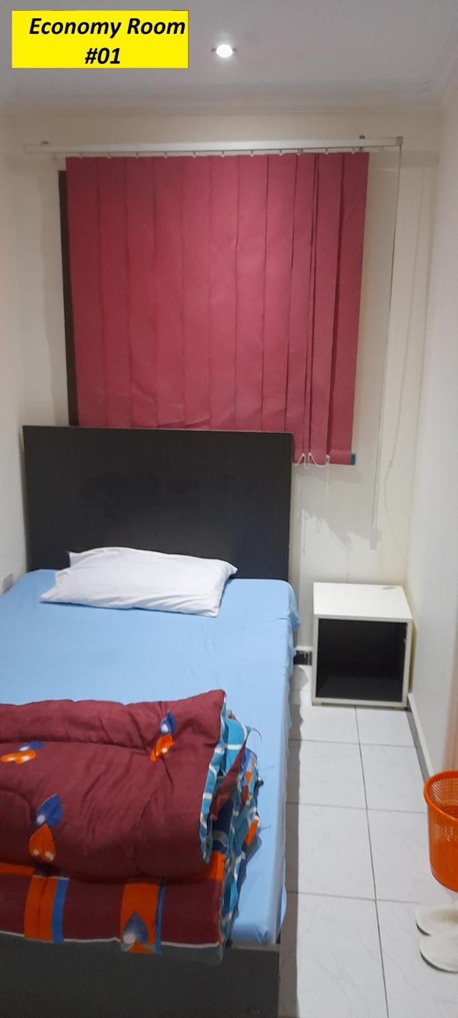 Rooms, Shared With A Separate Private Entrance In Nasr City,cairo,egypt Near The New Malaysian Students Building, The Abana, Al-fajr Institute For Teaching Languages 15 Min From International Airport, 25 Min Downtown And 40 Min To Pyr Accommodatie bij particulieren