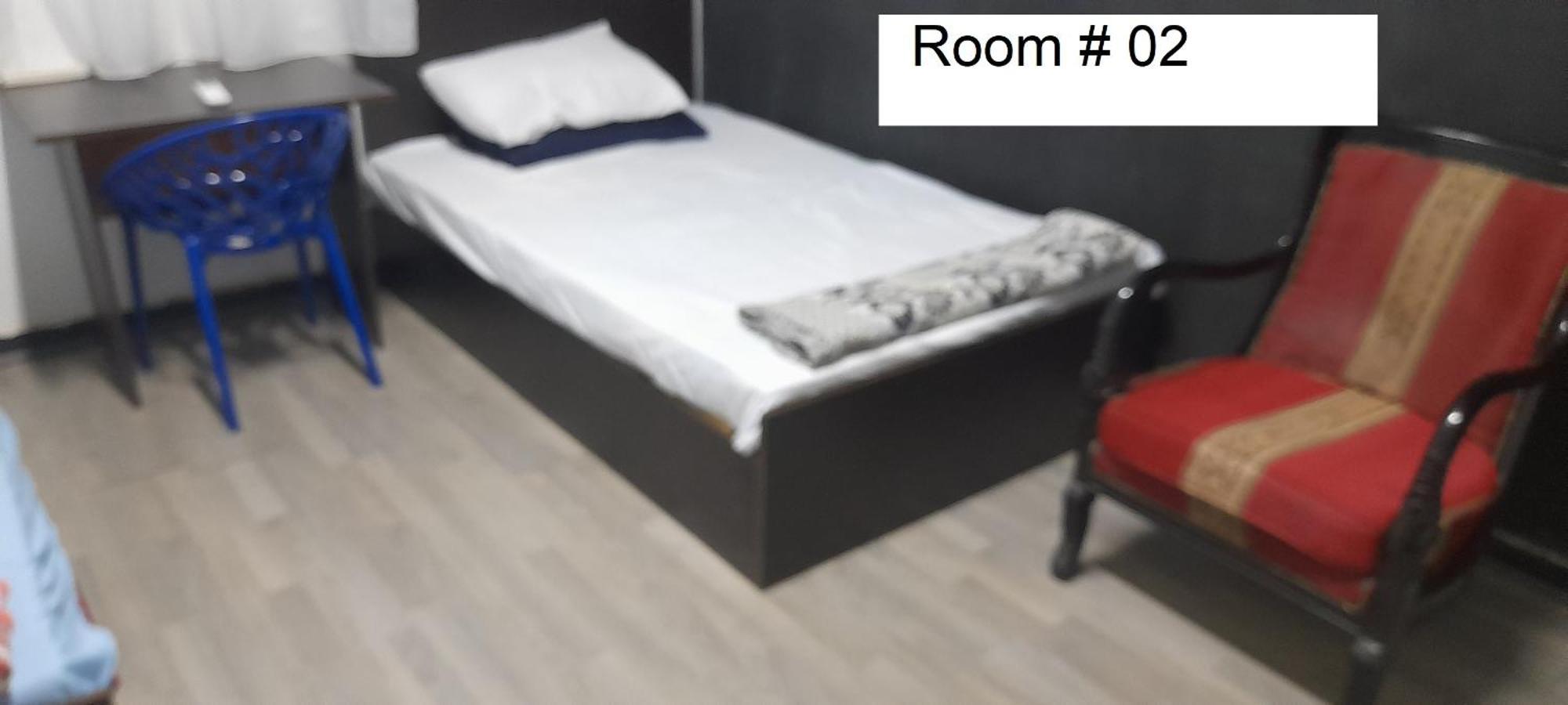 Rooms, Shared With A Separate Private Entrance In Nasr City,cairo,egypt Near The New Malaysian Students Building, The Abana, Al-fajr Institute For Teaching Languages 15 Min From International Airport, 25 Min Downtown And 40 Min To Pyr Accommodatie bij particulieren Caïro