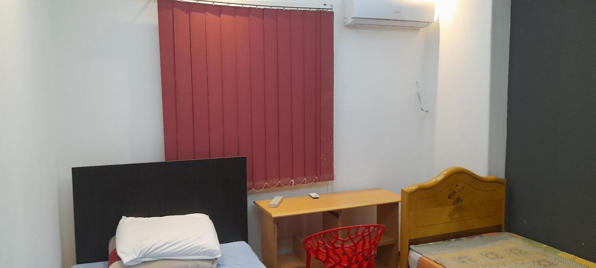 Rooms, Shared With A Separate Private Entrance In Nasr City,cairo,egypt Near The New Malaysian Students Building, The Abana, Al-fajr Institute For Teaching Languages 15 Min From International Airport, 25 Min Downtown And 40 Min To Pyr *