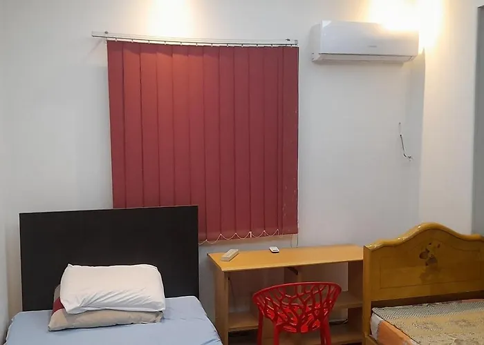 Rooms, Shared Apartment With A Separate Private Entrance In Nasr City,Cairo,Egypt Near The New Malaysian Students Building, The Abana, Al-Fajr Institute For Teaching Languages 15 Min From Cairo International Airport, 25 Min Downtown And 40 Min To Pyr