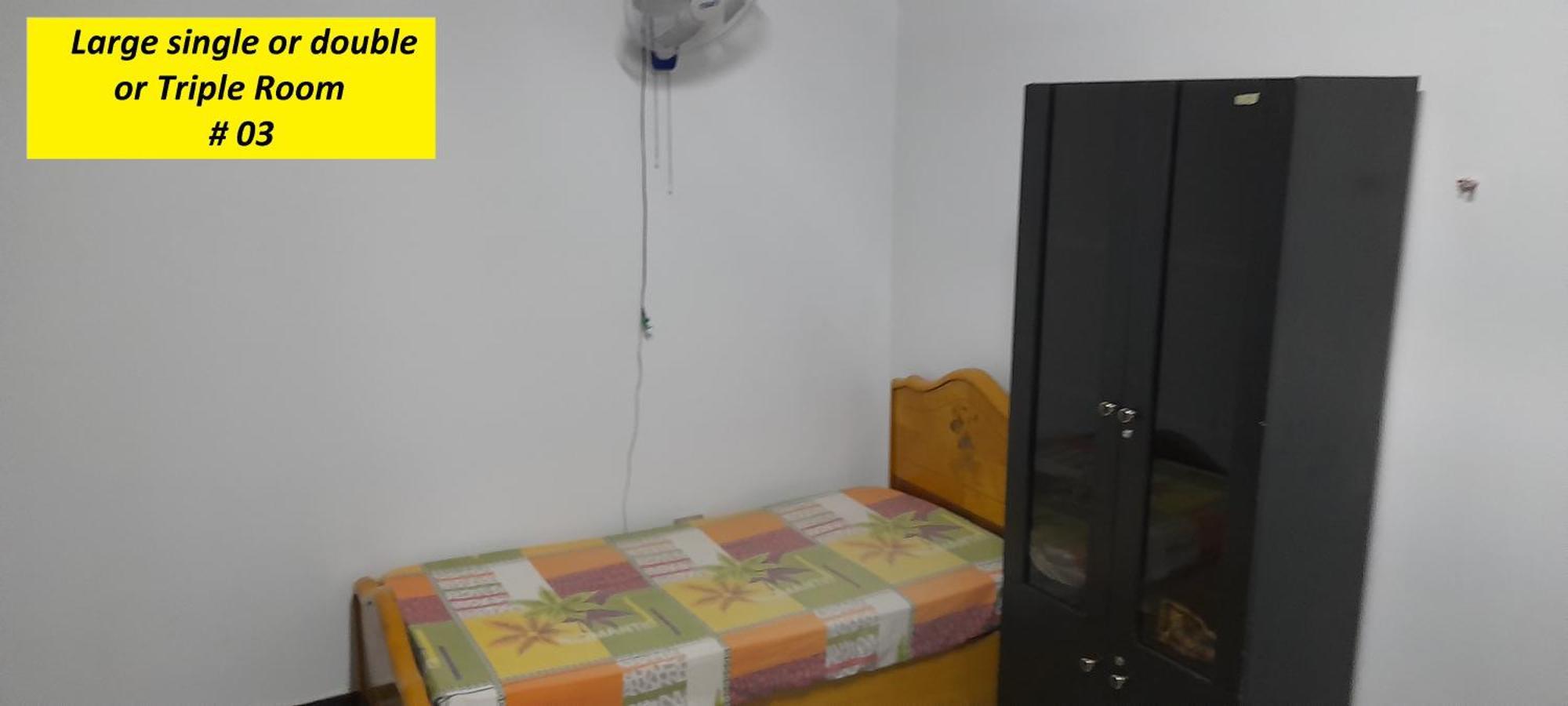 Проживання в сім'ї Rooms, Shared With A Separate Private Entrance In Nasr City,cairo,egypt Near The New Malaysian Students Building, The Abana, Al-fajr Institute For Teaching Languages 15 Min From International Airport, 25 Min Downtown And 40 Min To Pyr